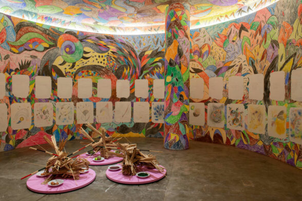 BIENAL DE SP 2023 Instalação de Tadáskía durante a 35ª Bienal de São Paulo – coreografias do impossível