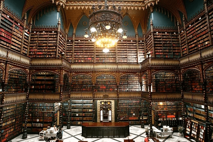 real-gabinete-portugues Real Gabinete Português