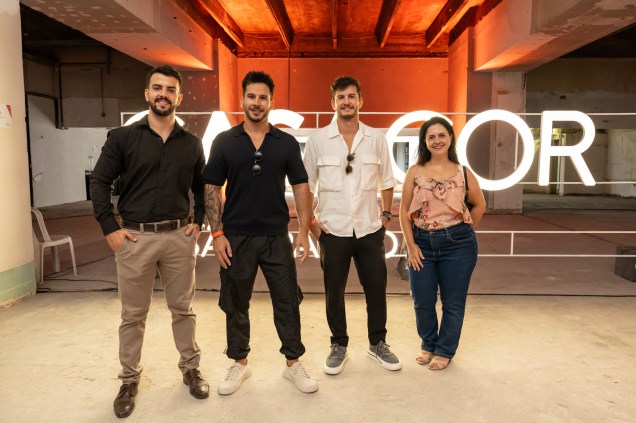 Gilliard Pires, Carlos Carvalho, Caio Carvalho e Adriana Oliveira. Gilliard Pires, Carlos Carvalho, Caio Carvalho e Adriana Oliveira.