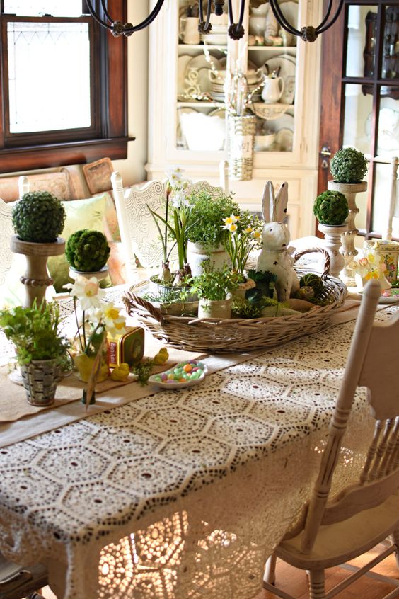 Decór Páscoa Esse é um sinal para você decorar a sua mesa da Páscoa!