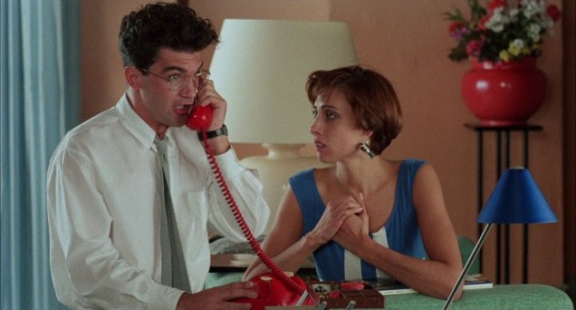 Mulheres à Beira de um Ataque de Nervos (1988) - Pedro Almodóvar Mulheres à Beira de um Ataque de Nervos (1988) - Pedro Almodóvar