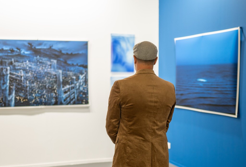 Art-Dubai-2024.-Installation-view.-Credit_-Spark-Media-2-2048×1387 Bawwaba - Art Dubai 2024