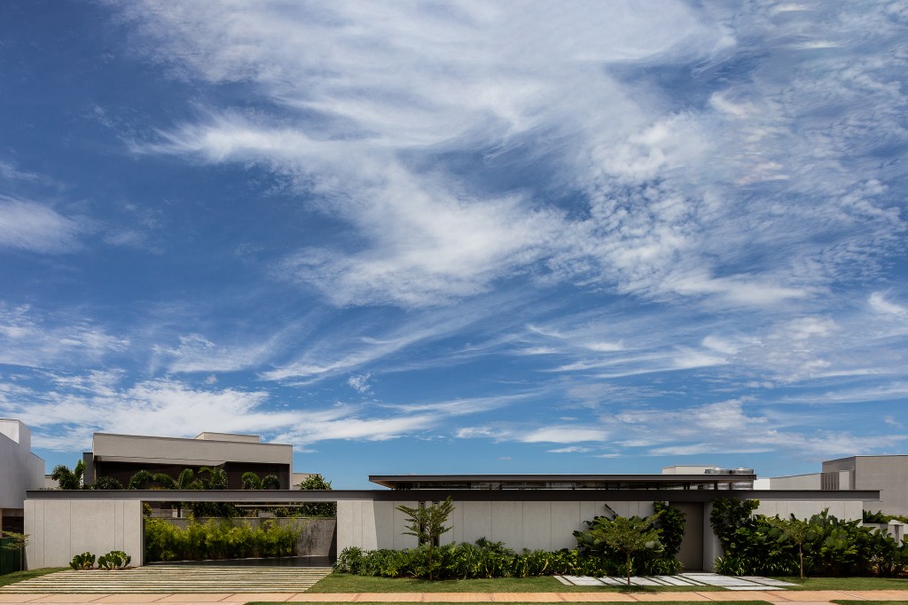 IG_SPA_THIV -1 Casa no Triângulo Mineiro de 268 m² tem projeto assinado por Studio Porto