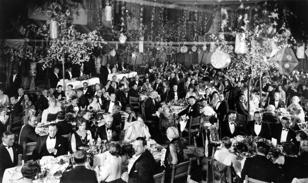 Primeira cerimônia do Oscar que aconteceu em 1929 no Hollywood Roosevelt Hotel, LA Primeira cerimônia do Oscar que aconteceu em 1929 no Hollywood Roosevelt Hotel, LA