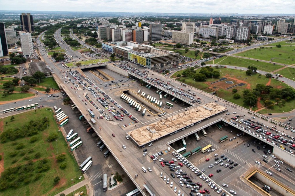 rodoviária 64 anos de Brasília: marcos arquitetônicos que contam a história da cidade