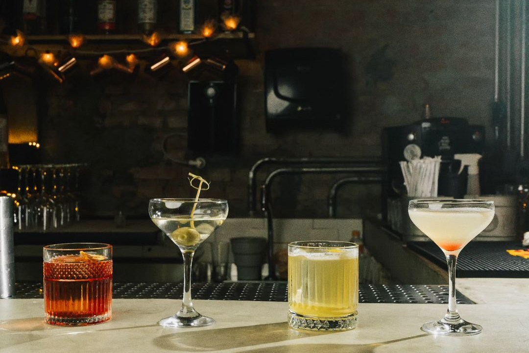 Guilhotina bar / drinks